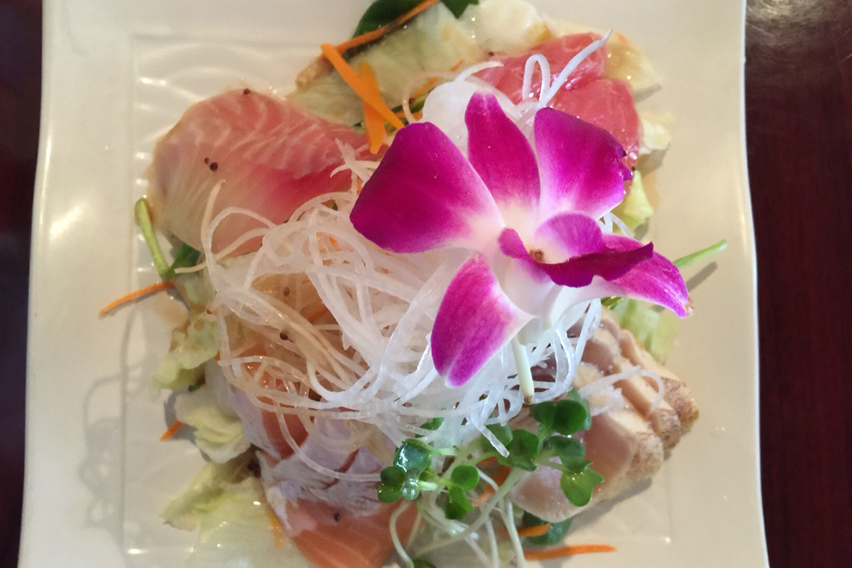 Sashimi Salad